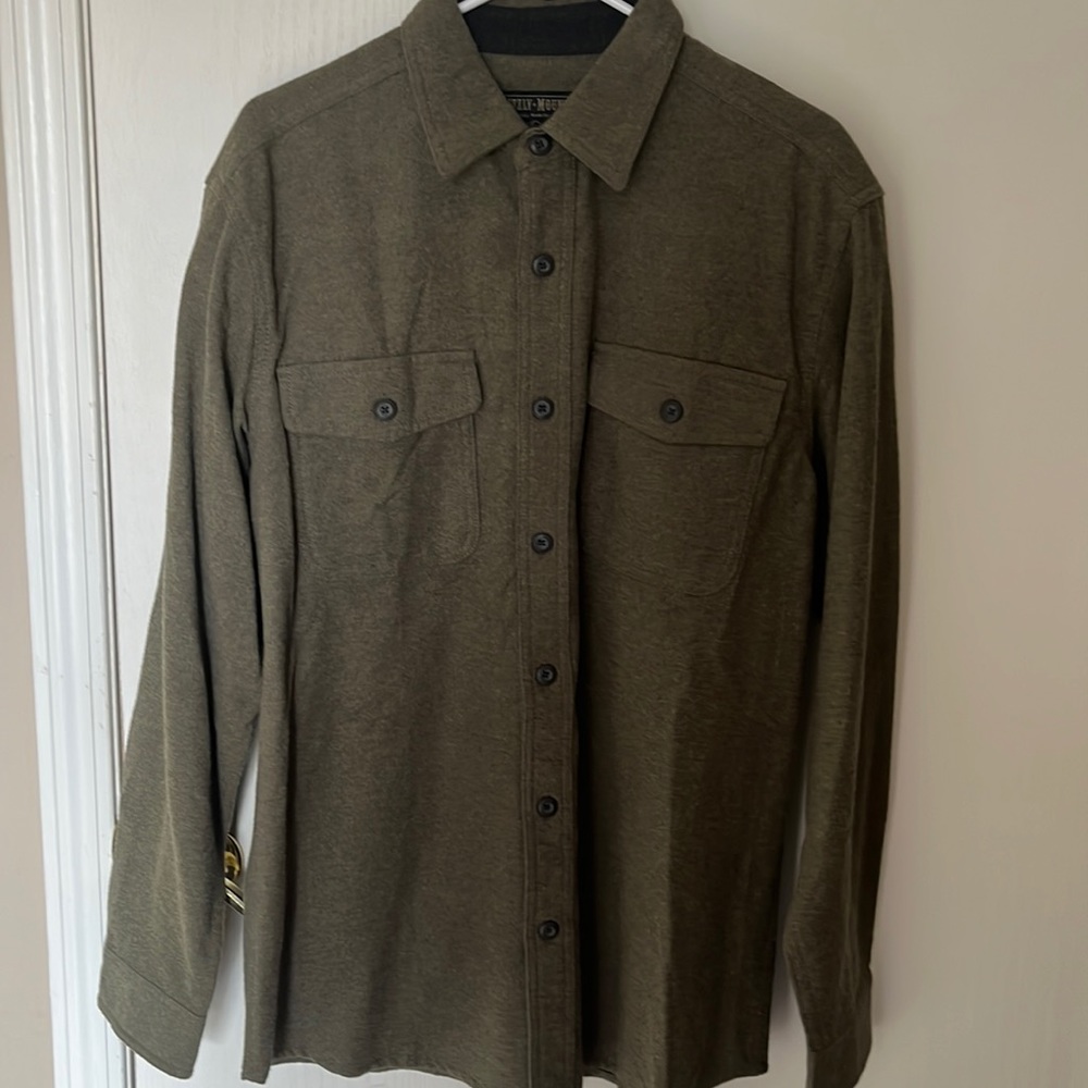 Grizzly mountain, olive green, long sleeve, large shirt. 100% cotton.
